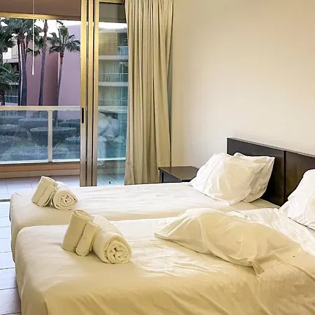 Apartment Herdade Dos Salgados,t3 8c-1b, Lagoas *