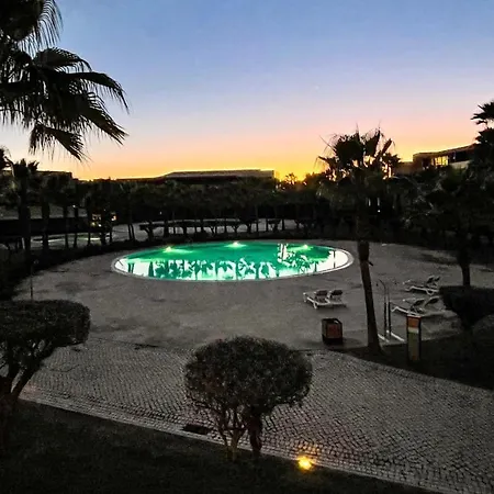 Herdade Dos Salgados,t3 8c-1b, Lagoas