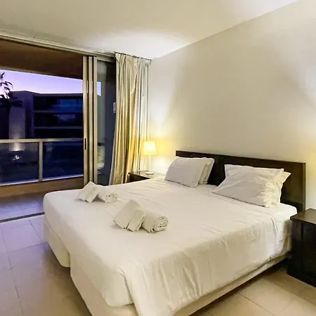 Herdade Dos Salgados,t3 8c-1b, Lagoas Apartment