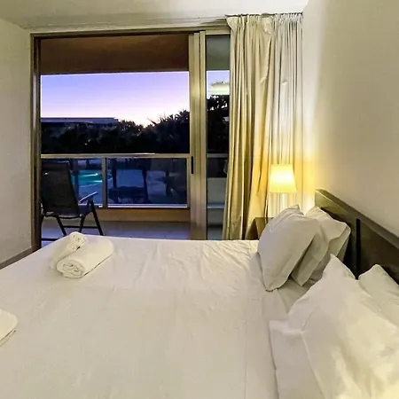 Apartamento Herdade Dos Salgados,t3 8c-1b, Lagoas Albufeira