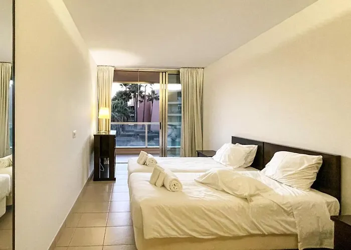 Herdade Dos Salgados,t3 8c-1b, Lagoas Appartamento *