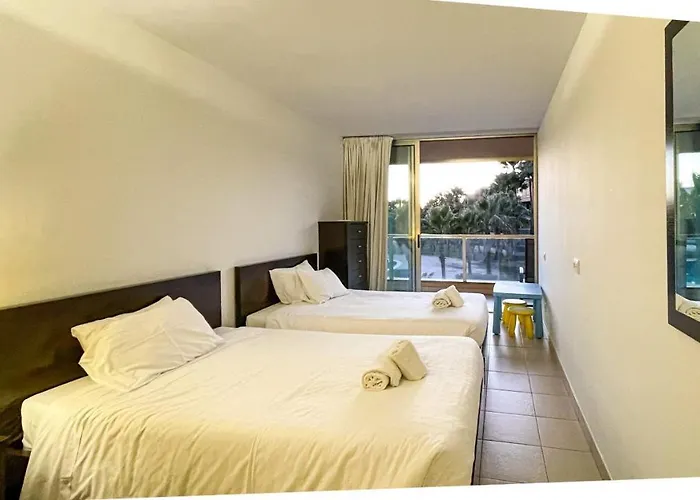 Herdade Dos Salgados,t3 8c-1b, Lagoas Appartamento